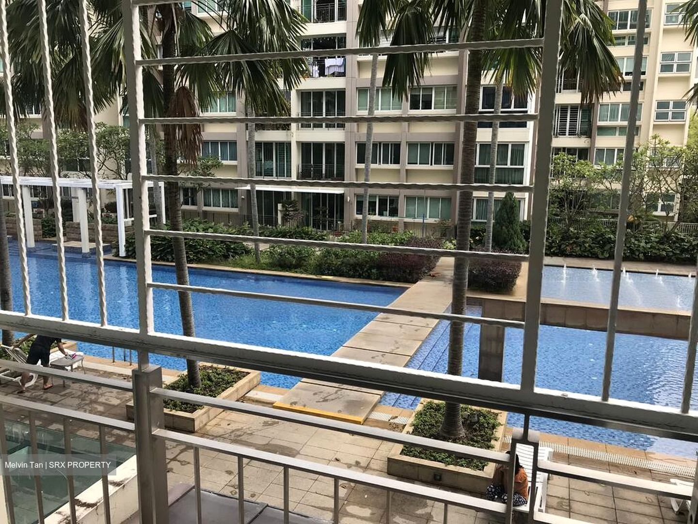 The Esparis (D18), Condominium #466811751